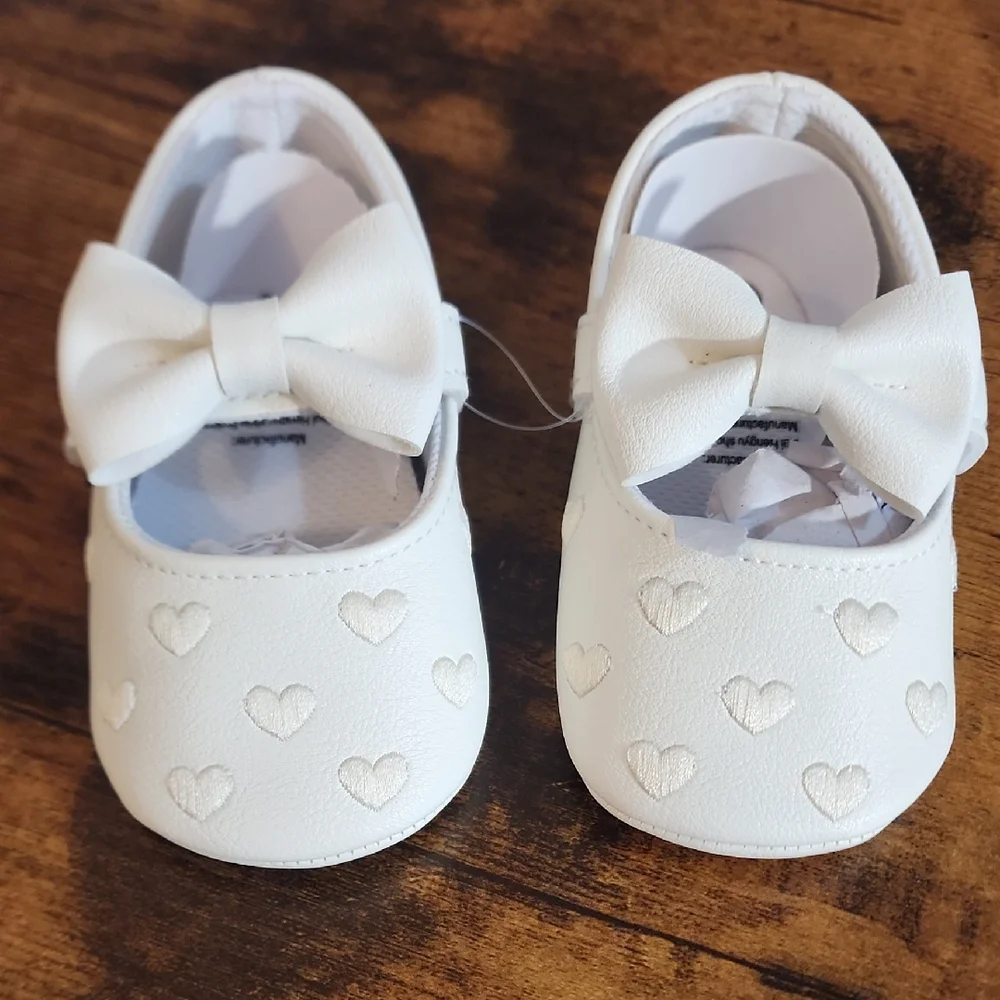 Size 4.5-5.5) 0-1yr Old Infants Embroidered White Heart/bow Shaped Toddler Shoes